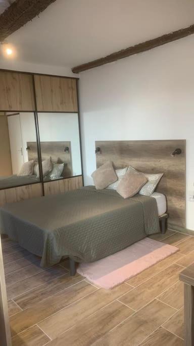 Studio Pres Des Grands Buffets, Narbonne Exterior photo